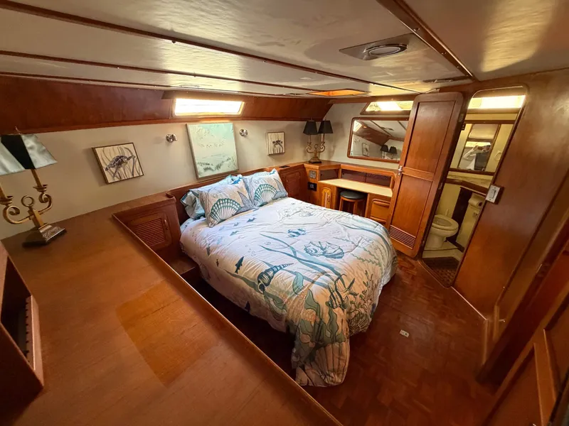 Slide: The Image of Marine Trader Med Yacht 62 1986 - 23