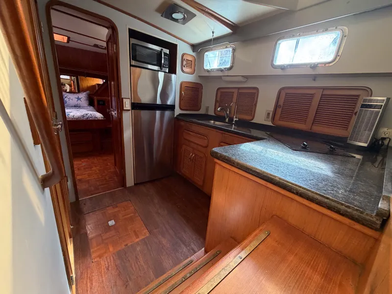 Slide: The Image of Marine Trader Med Yacht 62 1986 - 41