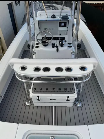 Slide: The Image of Contender 25 BAY 25' 2019 - 6