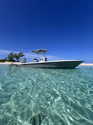 Slide: The Image of Contender 25 BAY 25' 2019 - 2
