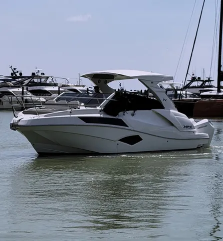 The Image of NX BOATS 340 Sport Coupe Outboard 34' 2023 - 0