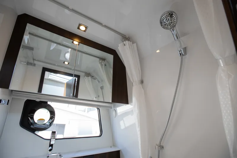 Slide: The Image of Cruisers 42 GLS South Beach Outboard 2024 - 72