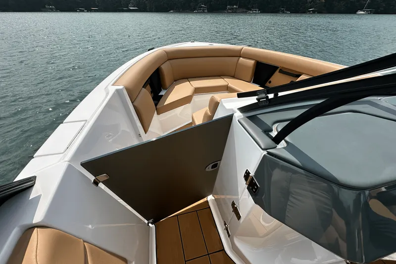 Slide: The Image of Aviara AV28 2024 - 19