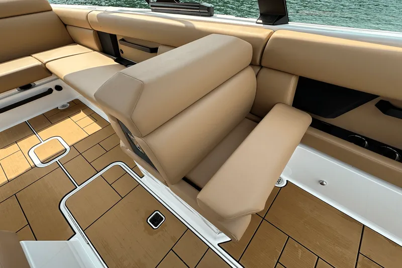 Slide: The Image of Aviara AV28 2024 - 32