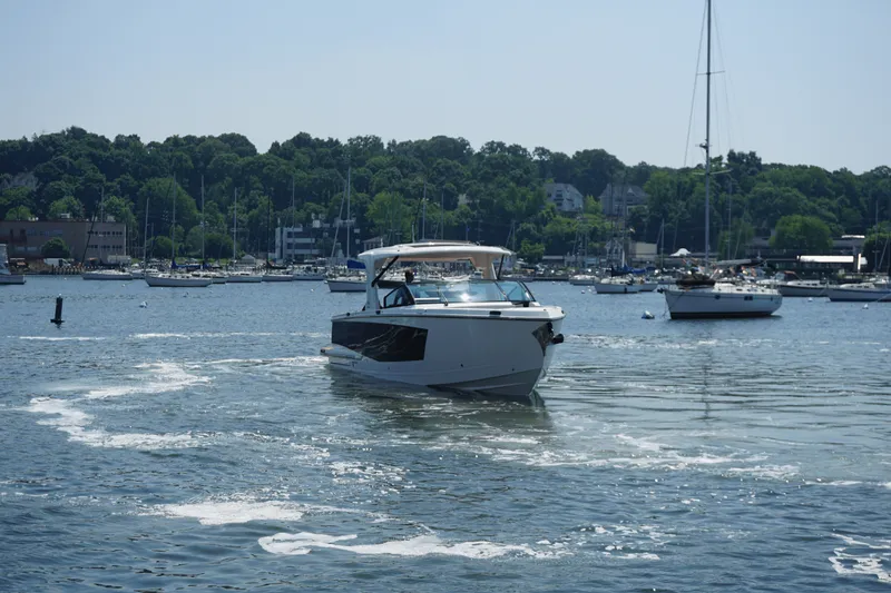 Slide: The Image of Aviara AV40 Outboard 2024 - 26