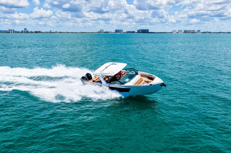 Slide: The Image of Aviara AV40 Outboard 2024 - 44
