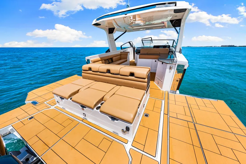 Slide: The Image of Aviara AV40 Outboard 2024 - 56