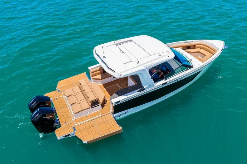 Slide: The Image of Aviara AV40 Outboard 2024 - 64