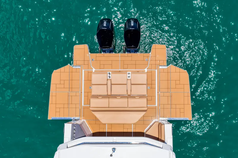 Slide: The Image of Aviara AV40 Outboard 2024 - 66