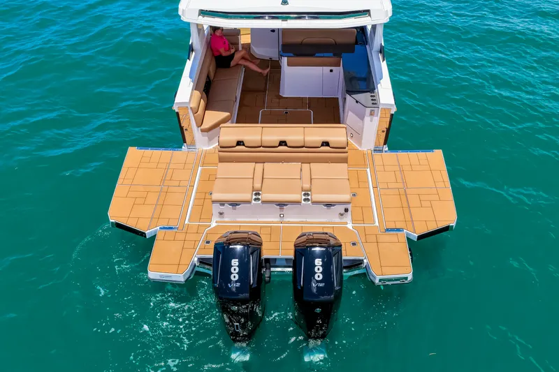 Slide: The Image of Aviara AV40 Outboard 2024 - 67