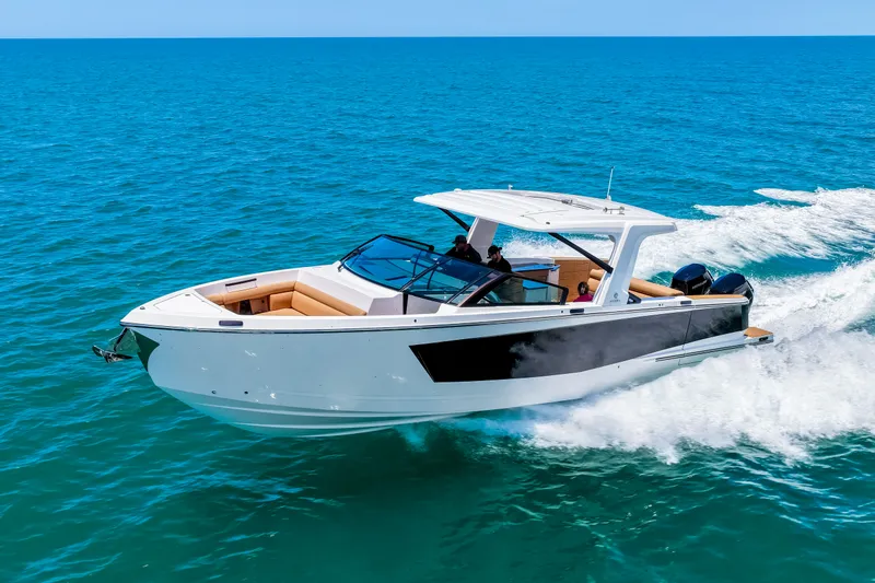 Slide: The Image of Aviara AV40 Outboard 2024 - 69