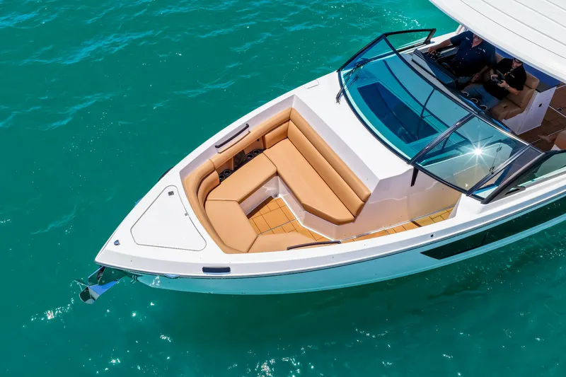 Slide: The Image of Aviara AV40 Outboard 2024 - 75
