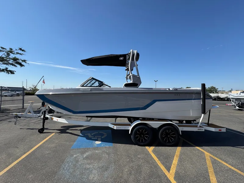 Slide: The Image of Nautique GS22 2026 - 5