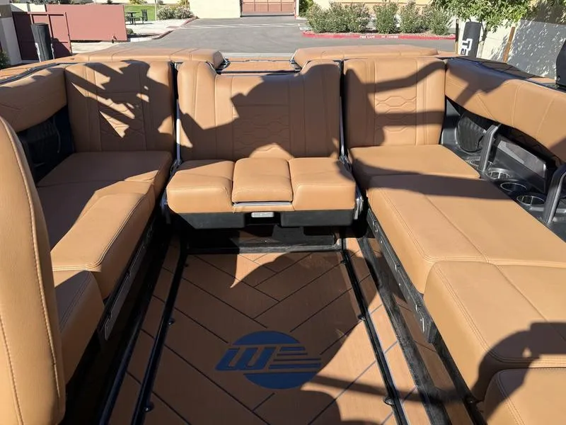 Slide: The Image of Malibu 23 LSV 2026 - 19
