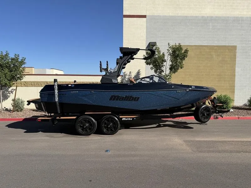 The Image of Malibu 23 LSV 2026 - 0