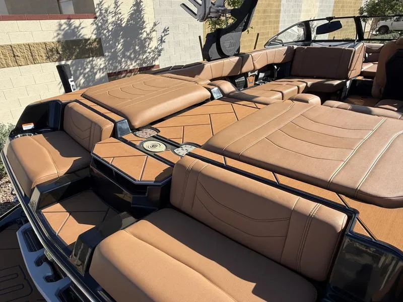 Slide: The Image of Malibu 23 LSV 2026 - 7