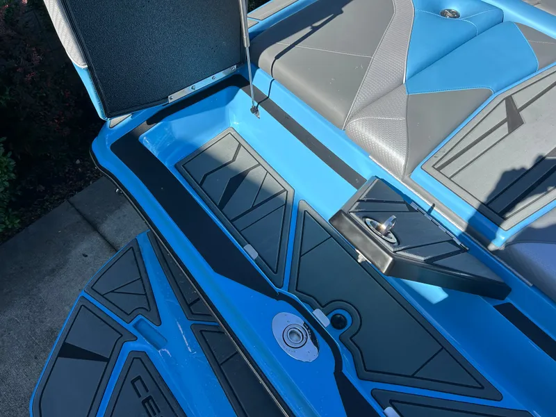Slide: The Image of Centurion Nv233 2026 - 6