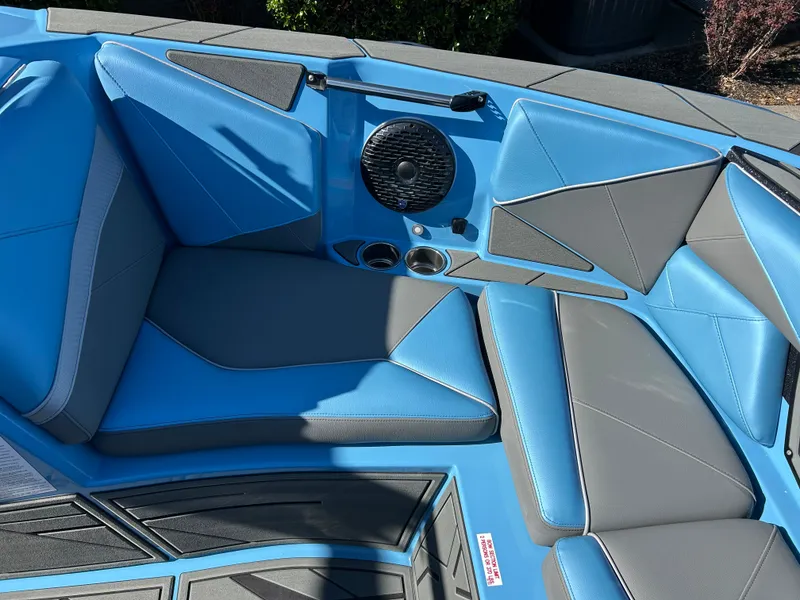 Slide: The Image of Centurion Nv233 2026 - 17