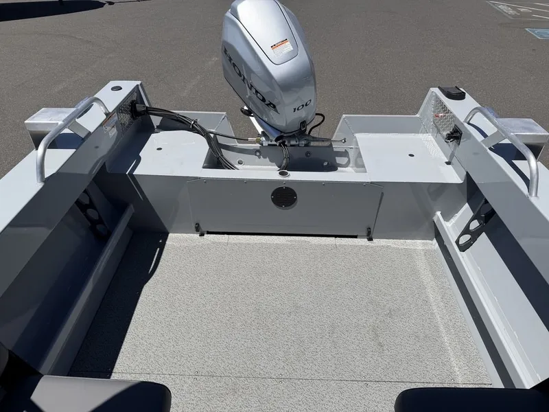 Slide: The Image of Hewescraft 180 Sportsman 2026 - 11