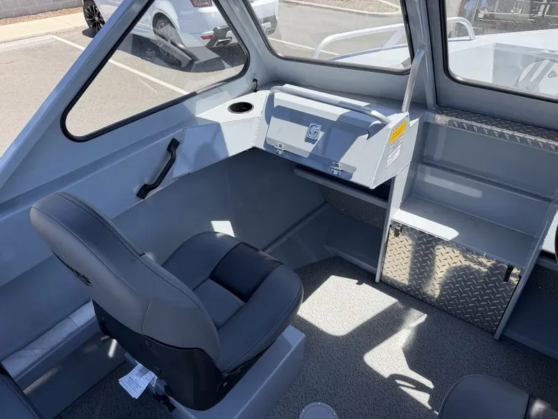 Slide: The Image of Hewescraft 180 Sportsman 2026 - 10