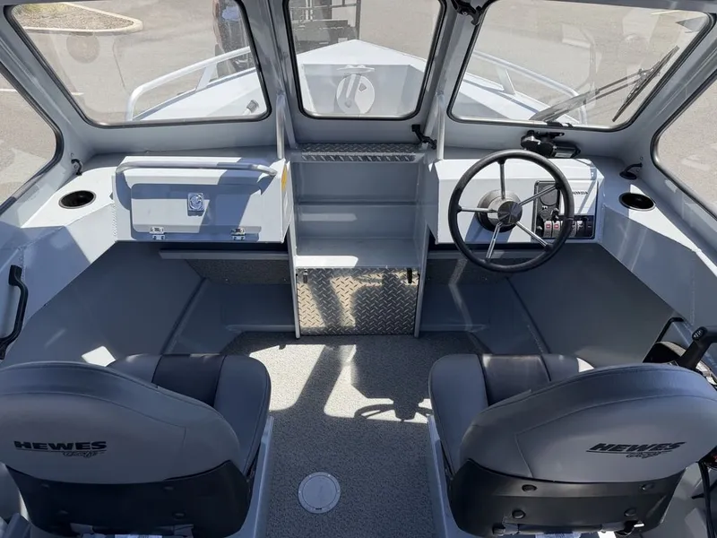 Slide: The Image of Hewescraft 180 Sportsman 2026 - 8