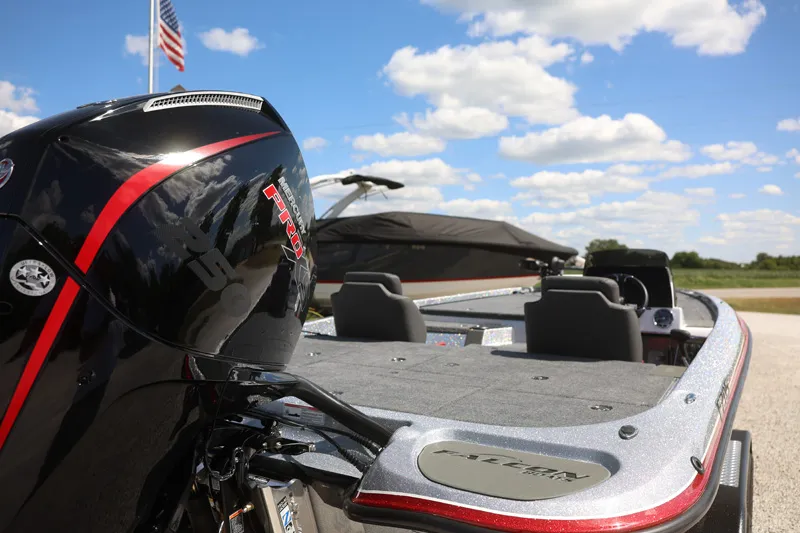 Slide: The Image of Falcon Boats F205 2026 - 3