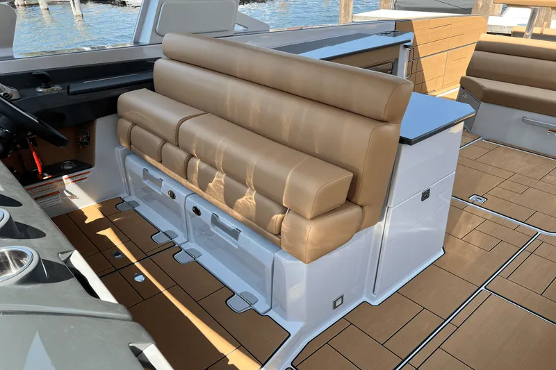 Slide: The Image of Aviara AV40 2024 - 24