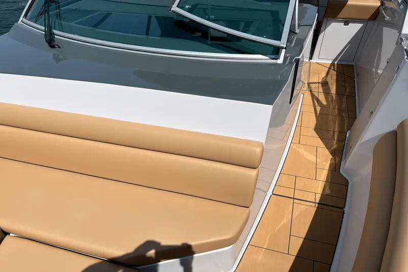 Slide: The Image of Aviara AV40 2024 - 33