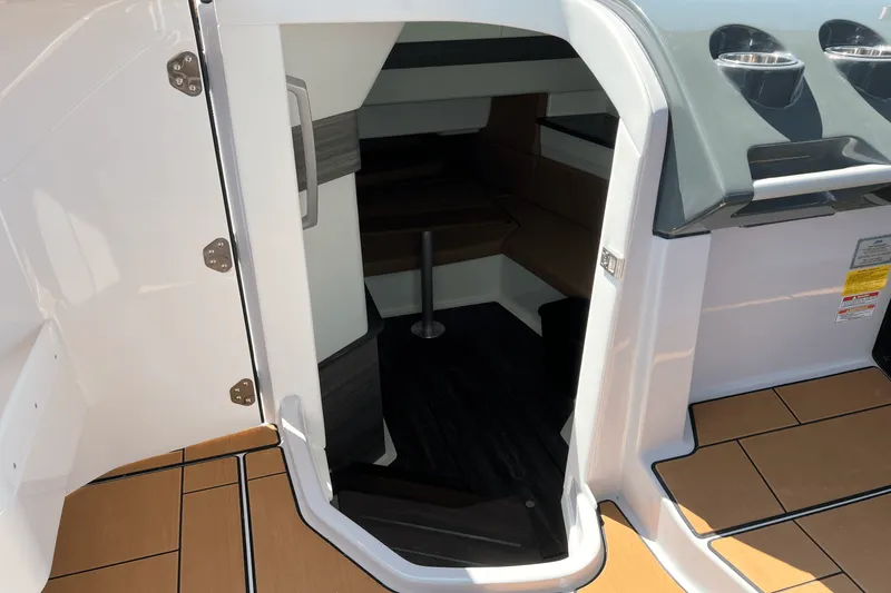 Slide: The Image of Aviara AV40 2024 - 36