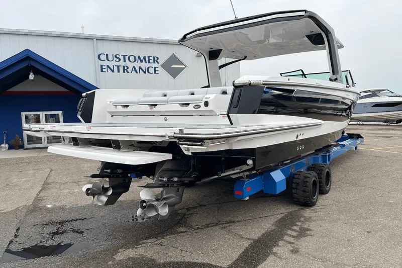 Slide: The Image of Aviara AV36 2024 - 3