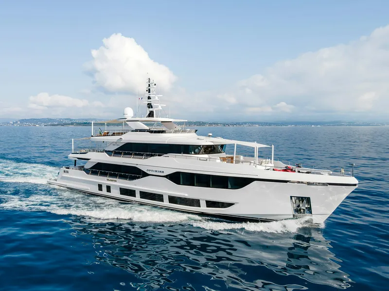 The Image of Gulf Craft 122 2024 - 0