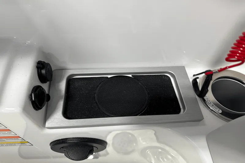 Slide: The Image of Aviara AV28 2024 - 104