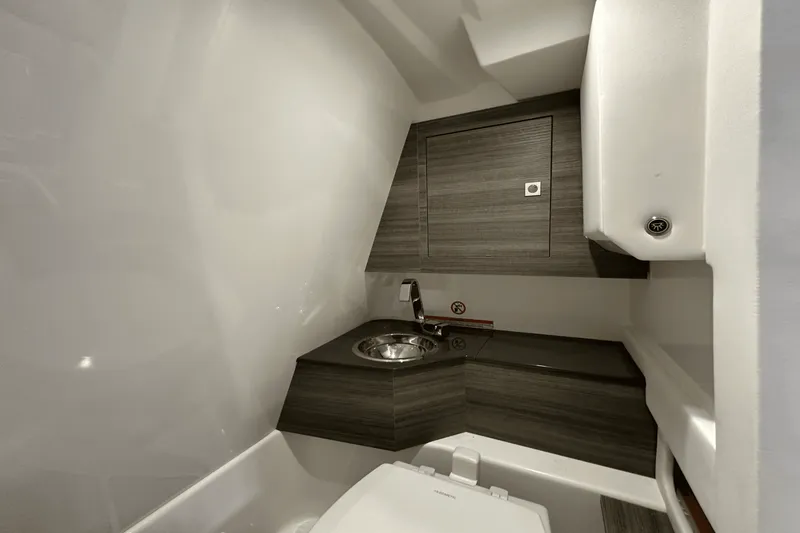 Slide: The Image of Aviara AV28 2024 - 114