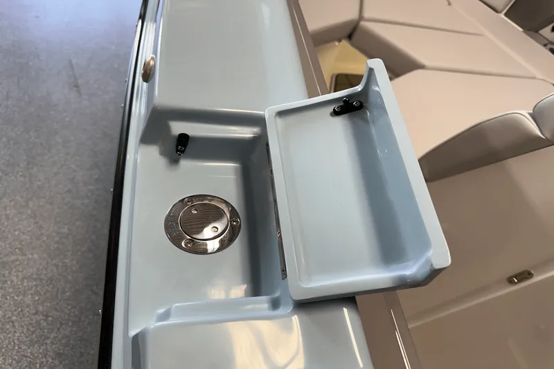 Slide: The Image of Aviara AV28 2024 - 123