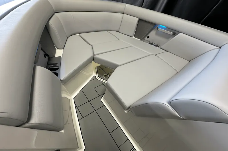 Slide: The Image of Aviara AV28 2024 - 124