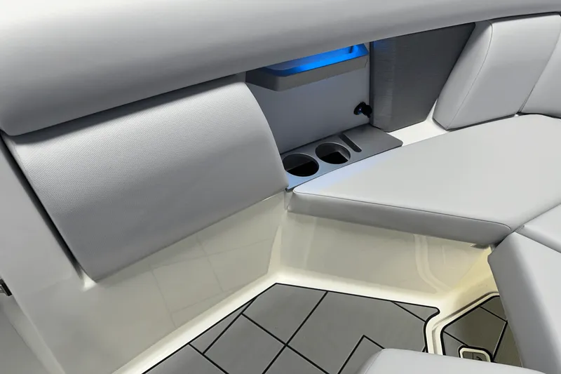 Slide: The Image of Aviara AV28 2024 - 125