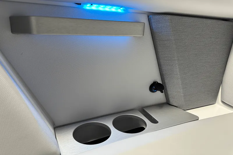 Slide: The Image of Aviara AV28 2024 - 126