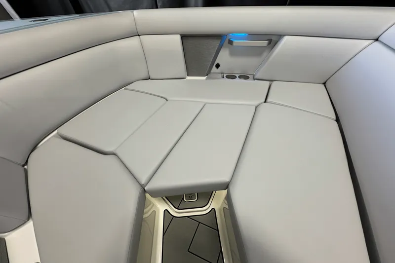 Slide: The Image of Aviara AV28 2024 - 129