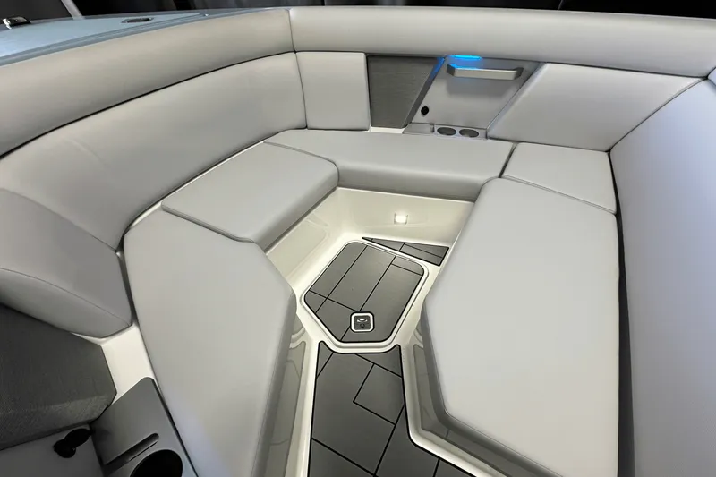 Slide: The Image of Aviara AV28 2024 - 132