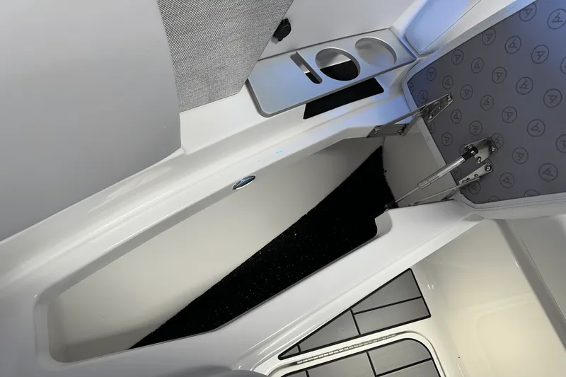 Slide: The Image of Aviara AV28 2024 - 139