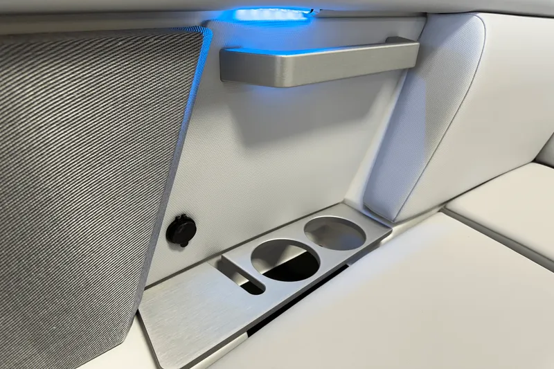 Slide: The Image of Aviara AV28 2024 - 141