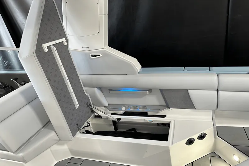 Slide: The Image of Aviara AV28 2024 - 54