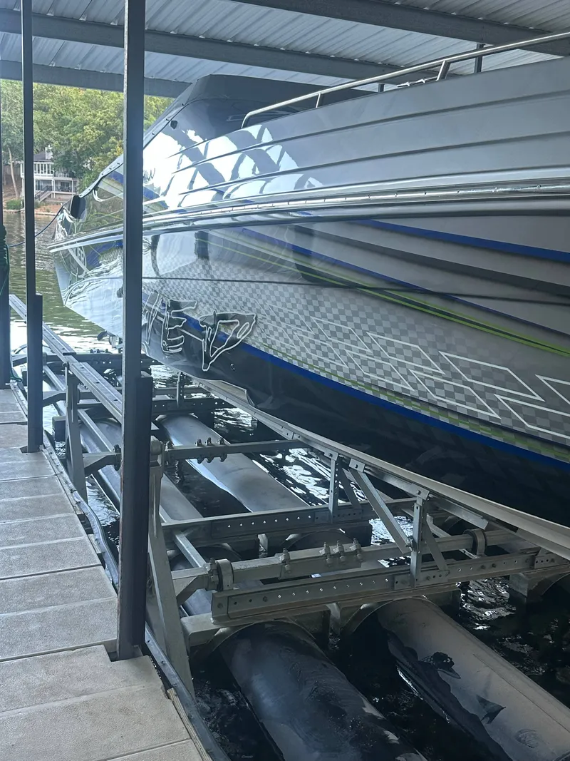 Slide: The Image of Black Thunder 43 EC Raised Deck 2001 - 18