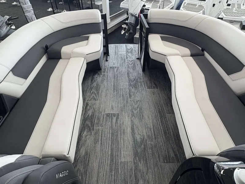 Slide: The Image of Viaggio D24U 2026 - 25