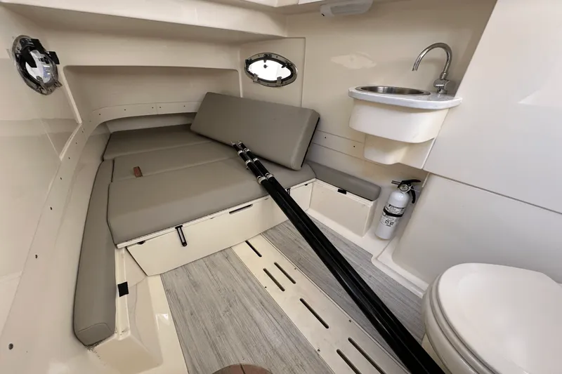 Slide: The Image of Scout 305 LXF 2023 - 24