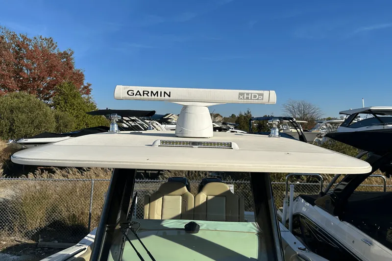 Slide: The Image of Scout 305 LXF 2023 - 31