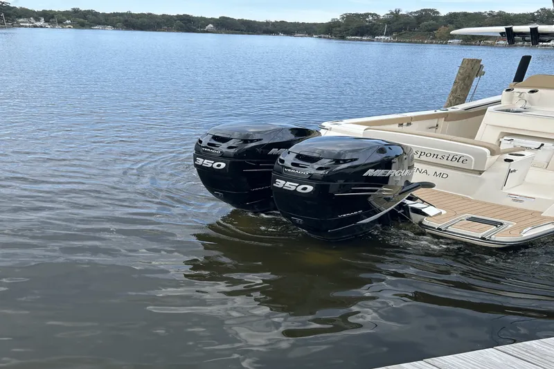 Slide: The Image of Scout 305 LXF 2023 - 4