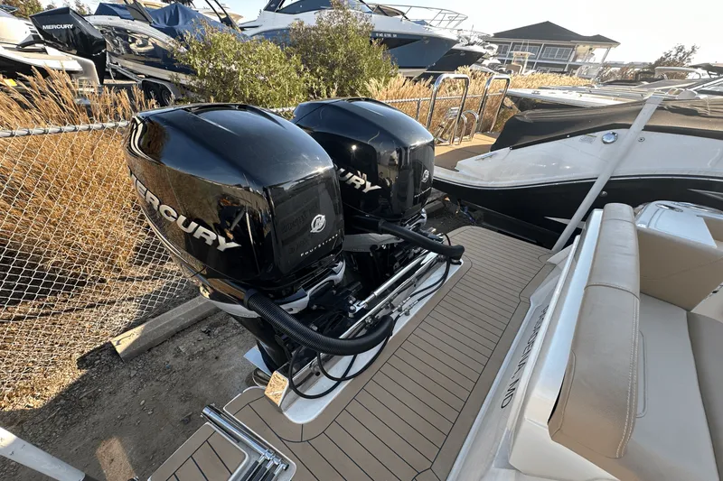 Slide: The Image of Scout 305 LXF 2023 - 6