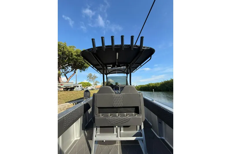 Slide: The Image of Performance Sailcraft 40 2006 - 25