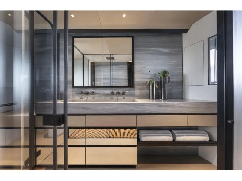 Slide: The Image of Azimut GRANDE 30M 2026 - 13